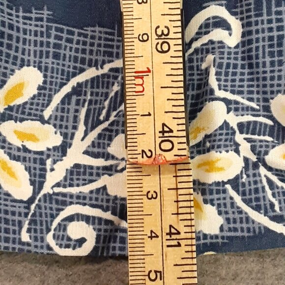 Worthington Woman's Petite Dress Size SMALL, Sleeveless, Button-up, Knee Length - Picture 5 of 8